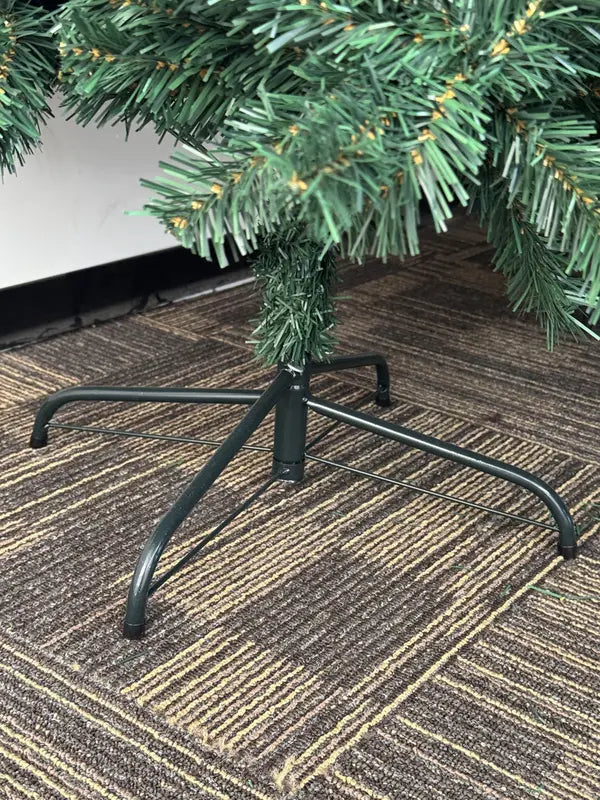 Árvore de Natal Luxo de Cedro 2,10m com 1200 Galhos – Well Tools®