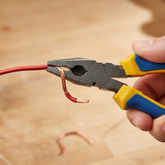 ALICATE UNIVERSAL 8" ISOLADO DUPLO