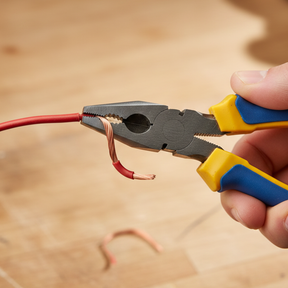 ALICATE UNIVERSAL 8" ISOLADO DUPLO