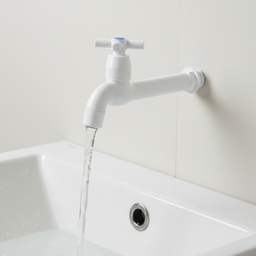 TORNEIRA ABS BRANCA DE 1/2" CRUZETA PARA PIA COZINHA