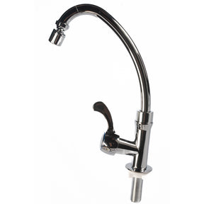 TORNEIRA ABS CROMADA MODELO J COM AREJADOR ÁGUA FRIA PARA COZINHA